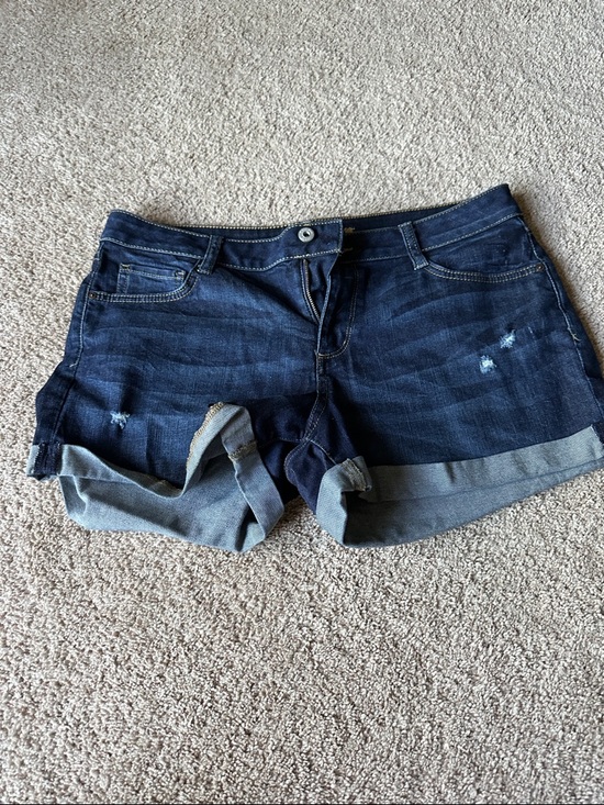 Arizona Jean Company Pants - Arizona Jean Company Indigo Rolled Cuff Denim Shorts